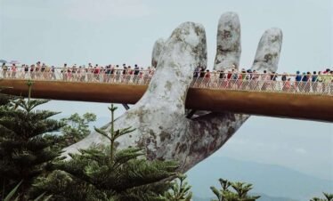 Hanoi &  Danang